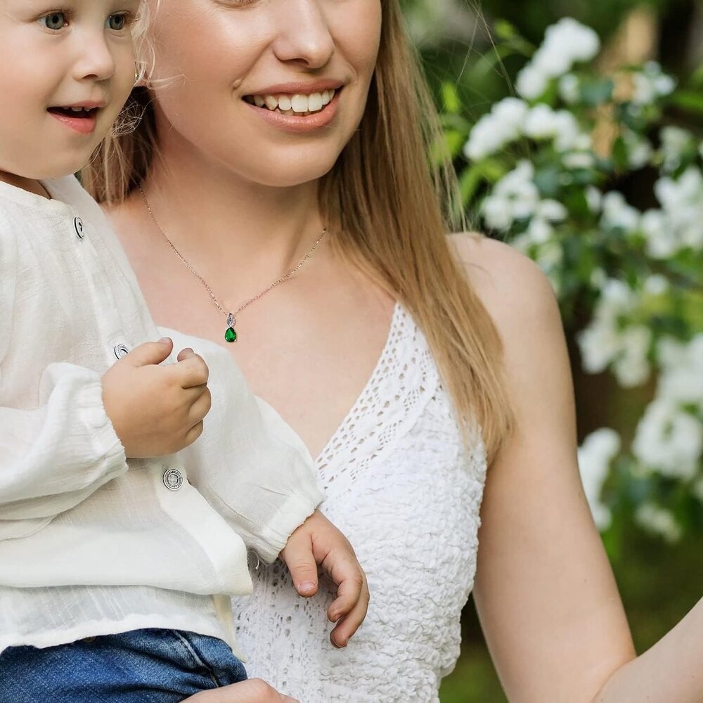 Hypoallergenic Emerald Pendant Necklace, Perfect Birthday Gift for Women - Picture 2 of 7